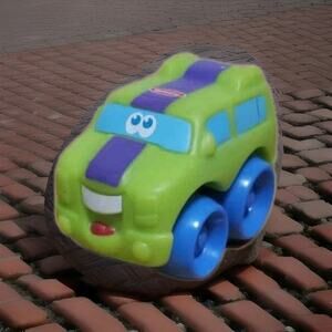 Playskool Hasbro Lil Chuck and Friends Rolling Truck Green Blue Wheels